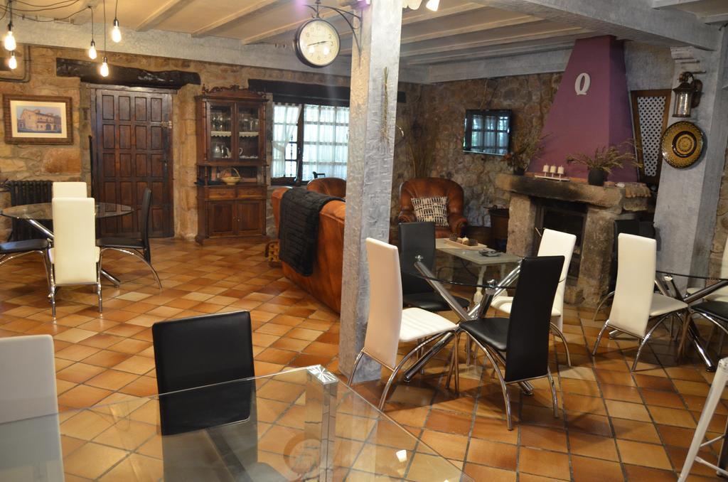 Posada Real La Montanesa Corrales De Buelna Dış mekan fotoğraf